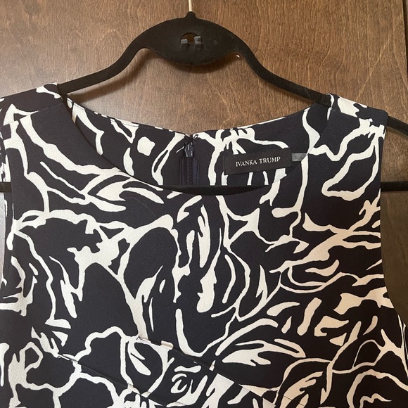 Ivanka Trump Navy and white cocktail dress. Size 8. - Picture 2 of 7